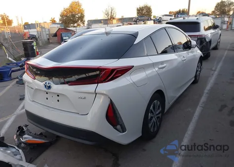 2020 Toyota Prius Prime Xle z USA, uszkodzony, nr VIN JTDKARFP7L3154710